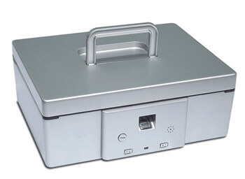 Optical fingerprint scanner for safe